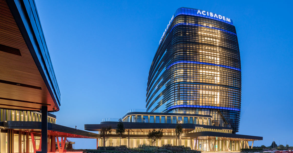 Acıbadem Healthcare Group's Hospital Magazine Leading Healthcare